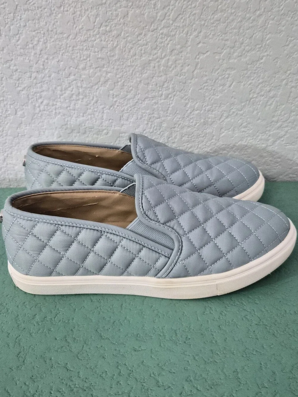 Steve Madden Ecentric-Q Quilted Slip On Sneakers 8.5M Slate Blue Preppy Sporty